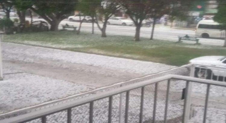 Reportan fuertes lluvias en Ecatepec