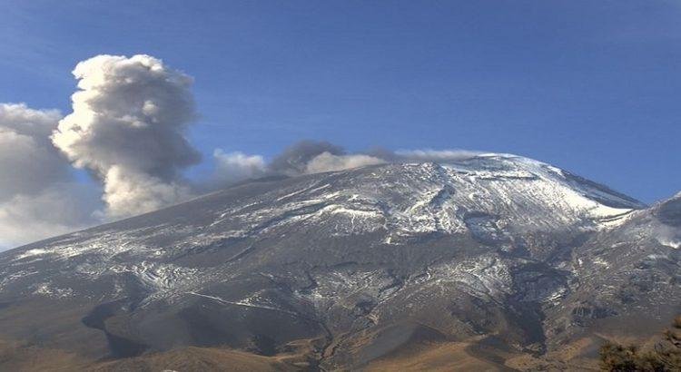 Alertan por caída de ceniza del Popocatépetl en Tlaxcala