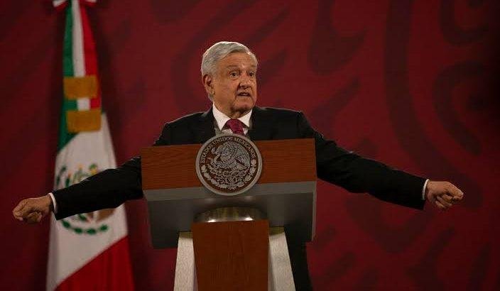 AMLO se queja del precio de la gasolina en Monterrey
