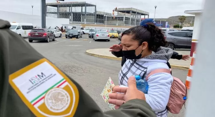 Ingresó el primer contingente de migrantes desde Tijuana a Estados Unidos