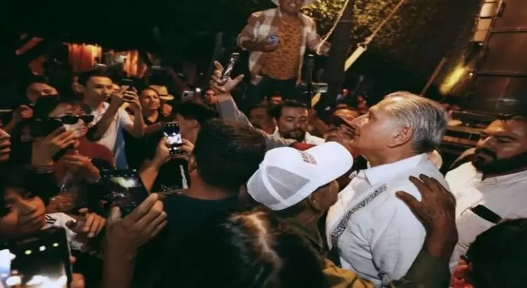 Adán Augusto en visita a Querétaro, gobernado por el PAN