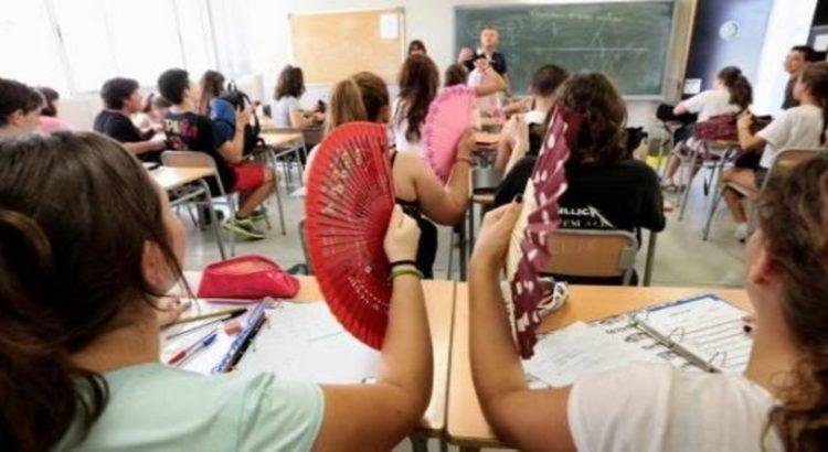 Rocha Moya pide a autoridades educativas terminar las clases por el calor