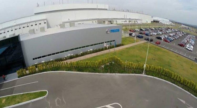 Mazda Logística concreta acuerdo de capacitación en Guanajuato