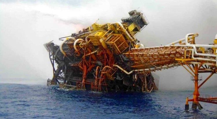 Son bombas de tiempo las 240 plataformas de Pemex en la Sonda de Campeche Son bombas de tiempo las 240 plataformas de Pemex en la Sonda de Campeche