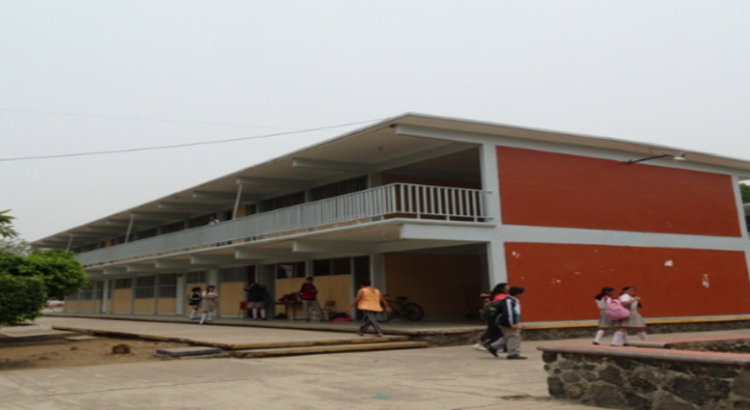 Menor amenaza con un arma a sus compañeros en secundaria de Cuernavaca, Morelos