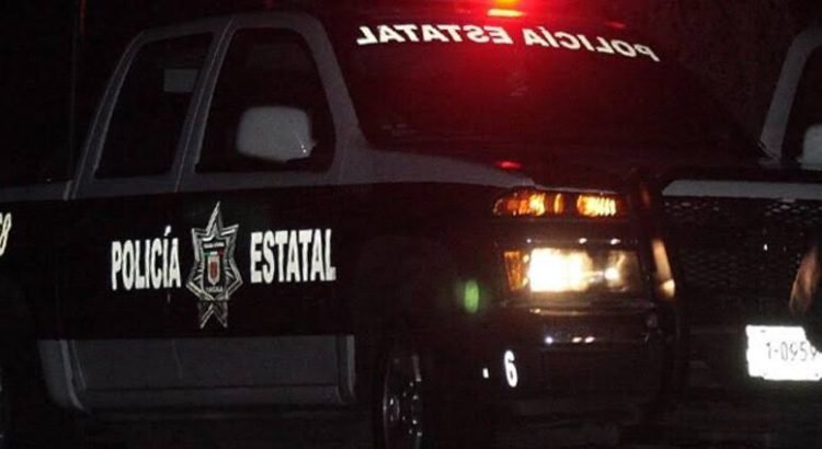 Vecinos amarran a presuntos ladrones en Tepic