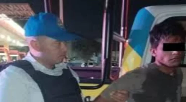 Hombre de Honduras asalta a joven y lo despoja de su celular