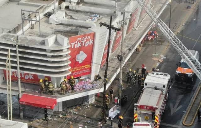 Se incendia plaza TikTok en Monterrey