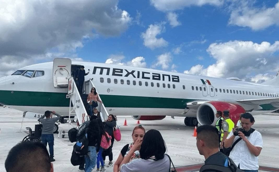 ¡Maruchan a 30,000 pies de altura! Mexicana de Aviación regresa con un menú que desafía la gravedad