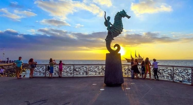 Persiste la iniciativa de declarar Pueblo Mágico al centro de Puerto Vallarta
