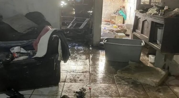 Una casa se incendia en colonia Monterreal en Torreón