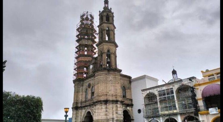 Por lluvias, suspenden trabajos de la Catedral