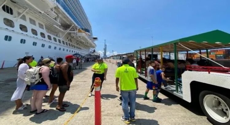 Mazatlán ha recibido 272mil cruceristas en lo que va de este 2024