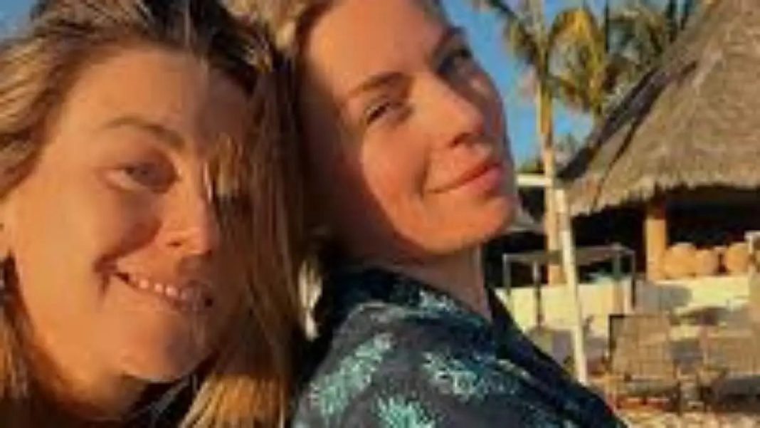 Dominika Paleta recibió el año en La Paz junto a su familia