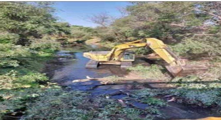 Exponen a tóxicos participantes en jornada de limpieza del río Atoyac