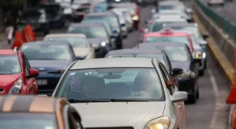 Analizan implementación de verificación vehicular en Durango