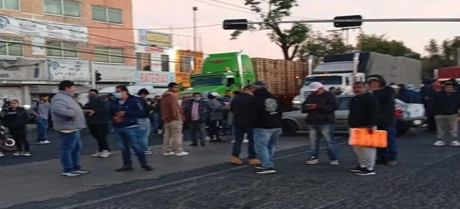 Mega Bloqueo de Piperos causa afectaciones en CDMX y Edomex