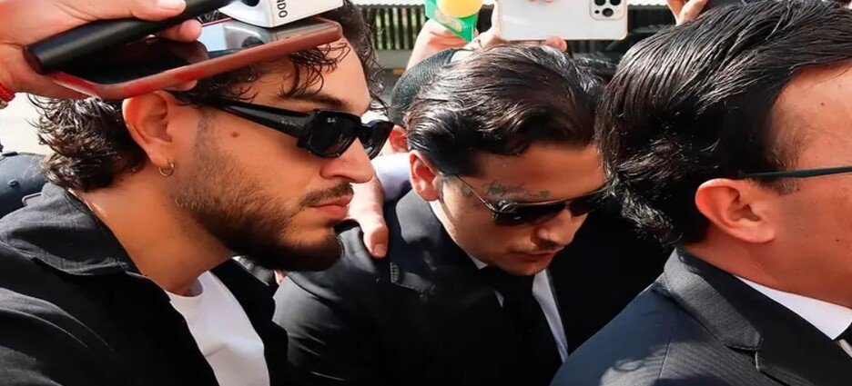 Christian Nodal libra vinculación