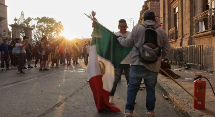 Vinculan a proceso a joven por sabotaje tras marcha en Morelia
