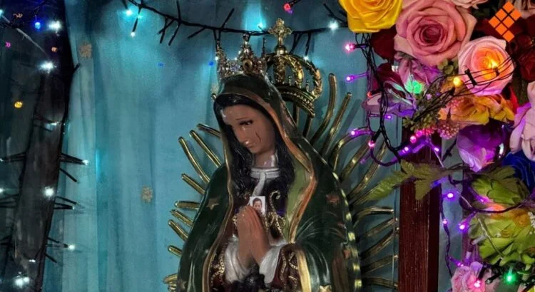 Atribuyen 94 milagros a la virgen que llora sangre en Morelia