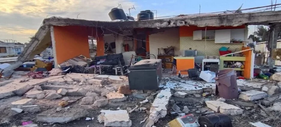 Explosión de casa deja una persona lesionada en Ecatepec