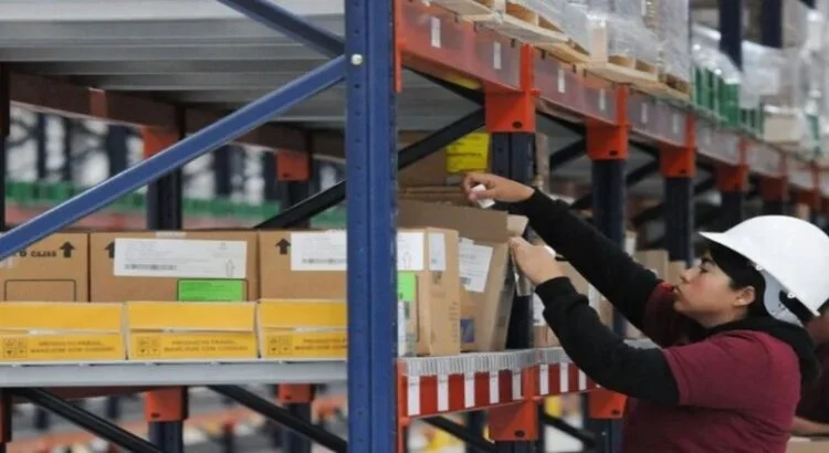 Farmacias del Bienestar inician entrega de medicamentos a adultos mayores en Edomex