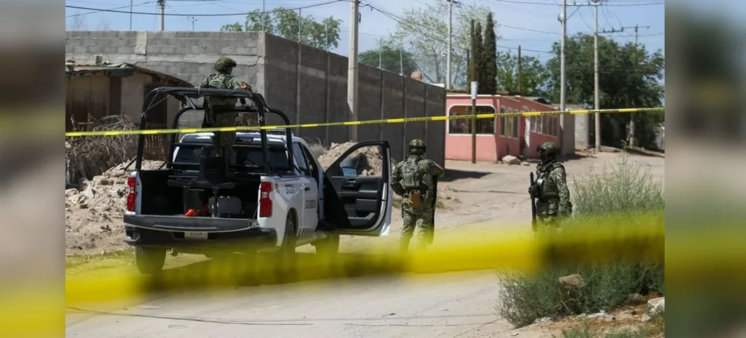 Rescatan a dos menores secuestrados y abandonados por un grupo criminal en Chihuahua