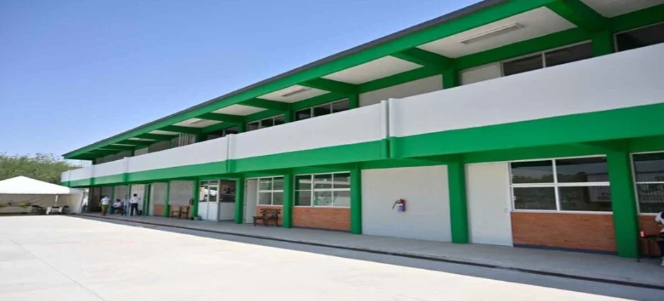 Anuncia planeación de nuevas escuelas en Villa de Pozos