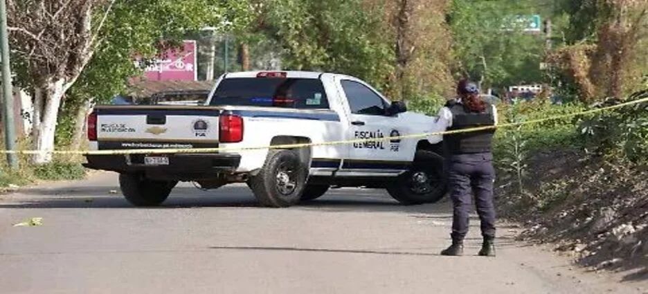 Mujer acusada de asesinar a su bebé de un balazo es detenida por la Fiscalía de Michoacán