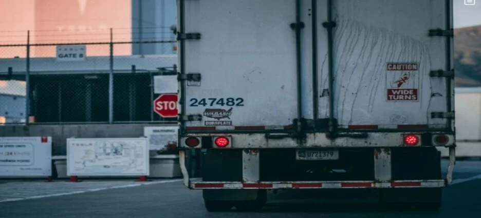 Una presunta desaparición de ocho operadores y sus tráileres en Tamaulipas