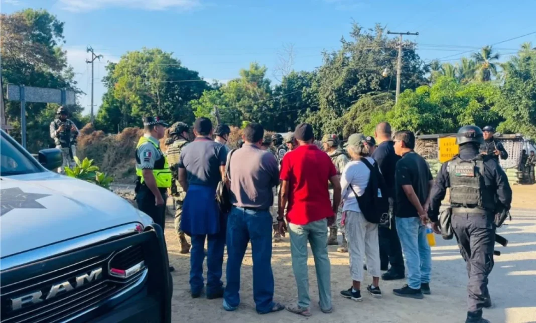 Están buscando a 3 turistas desaparecidos en Guerrero