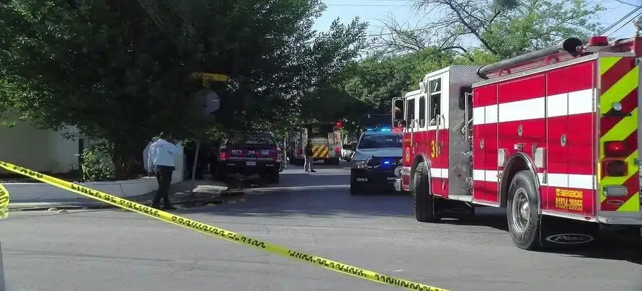 Muere mujer tras incendio de cuarto de renta en Monterrey