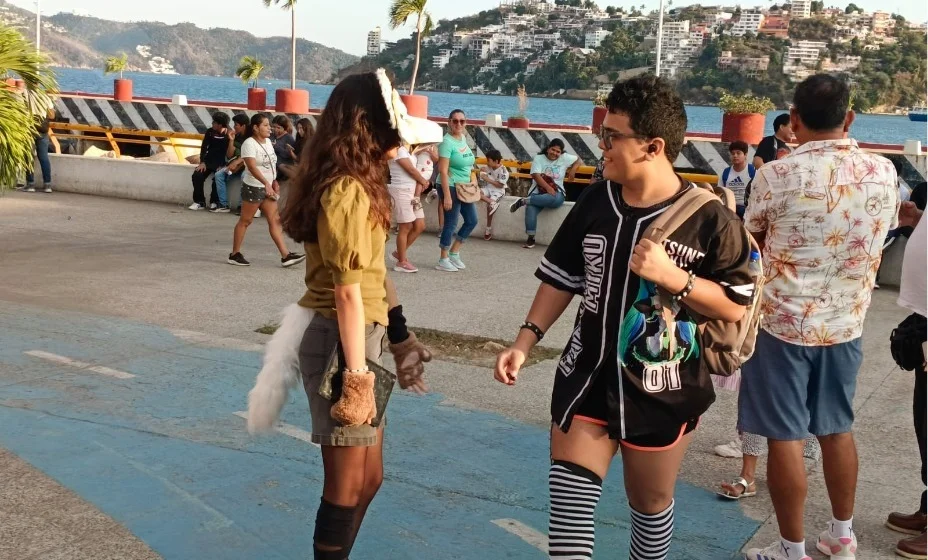 Solamente seis personas acudieron a la reunión de los therians en Acapulco