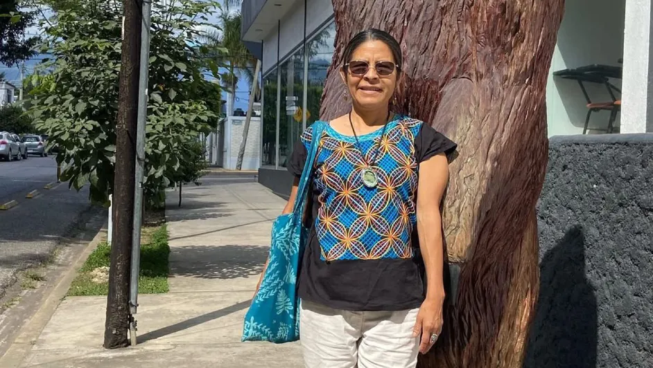 Asesinan a maestra bilingüe ayuuk en Oaxaca; organizaciones condenan feminicidio