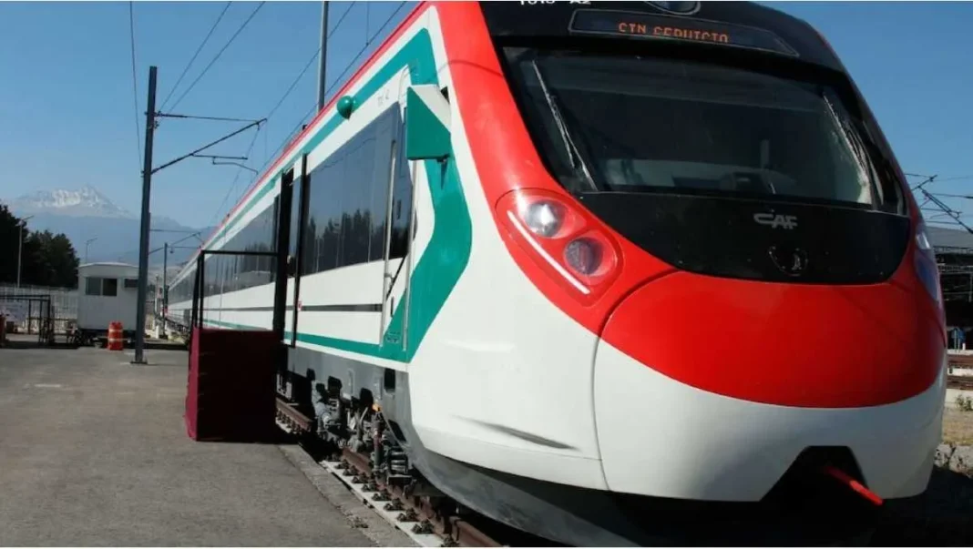 Buscan estación del tren interurbano en Puerto Interior para cerca de 35 mil usuarios