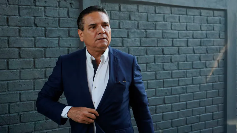 Ordenan aprehensión contra Silvano Aureoles por caso Arantepacua