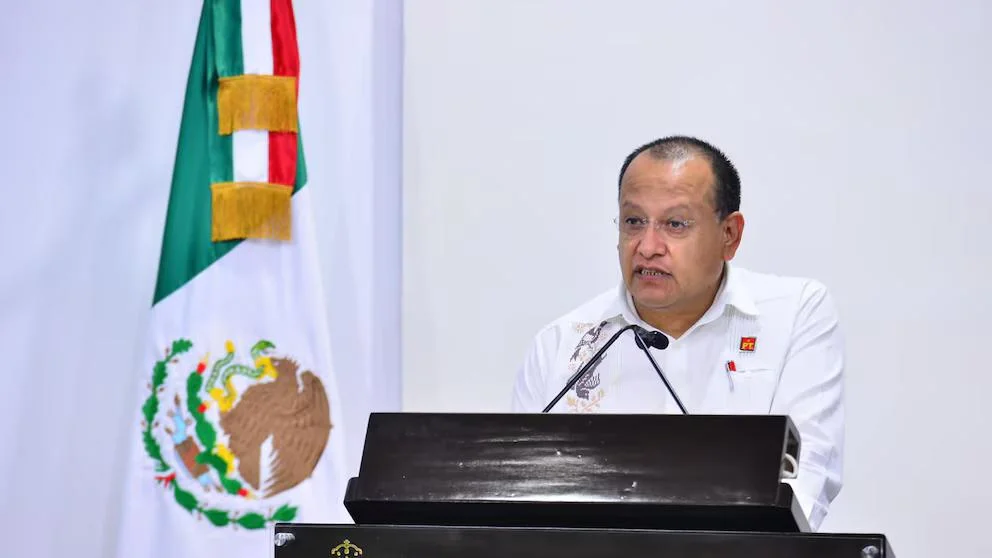 Diputado del PT en Tabasco causa polémica por comparar a mujeres con caballos