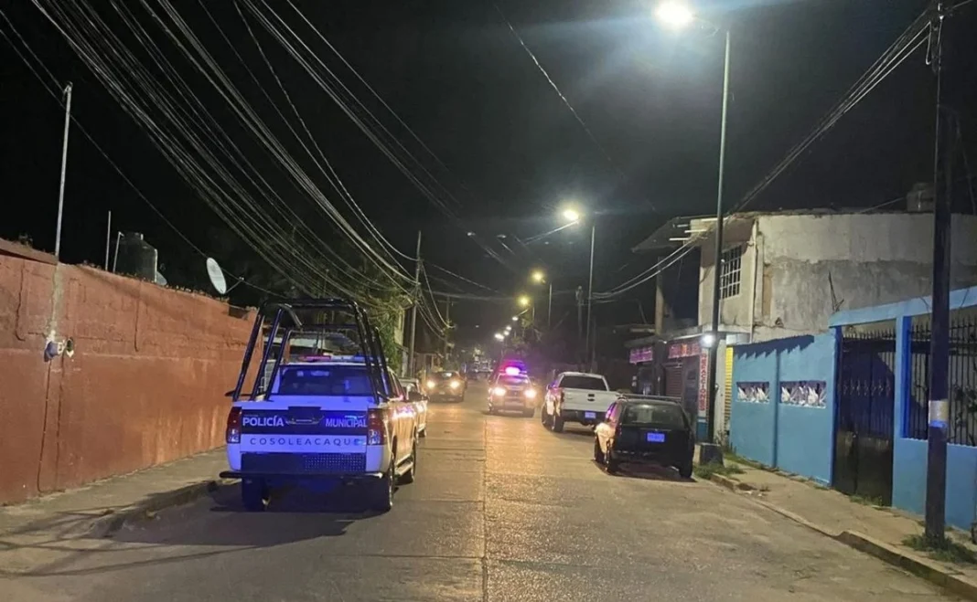 Asesinan a dos mujeres en Cosoleacaque, Veracruz, abandonan cuerpos en calles del municipio