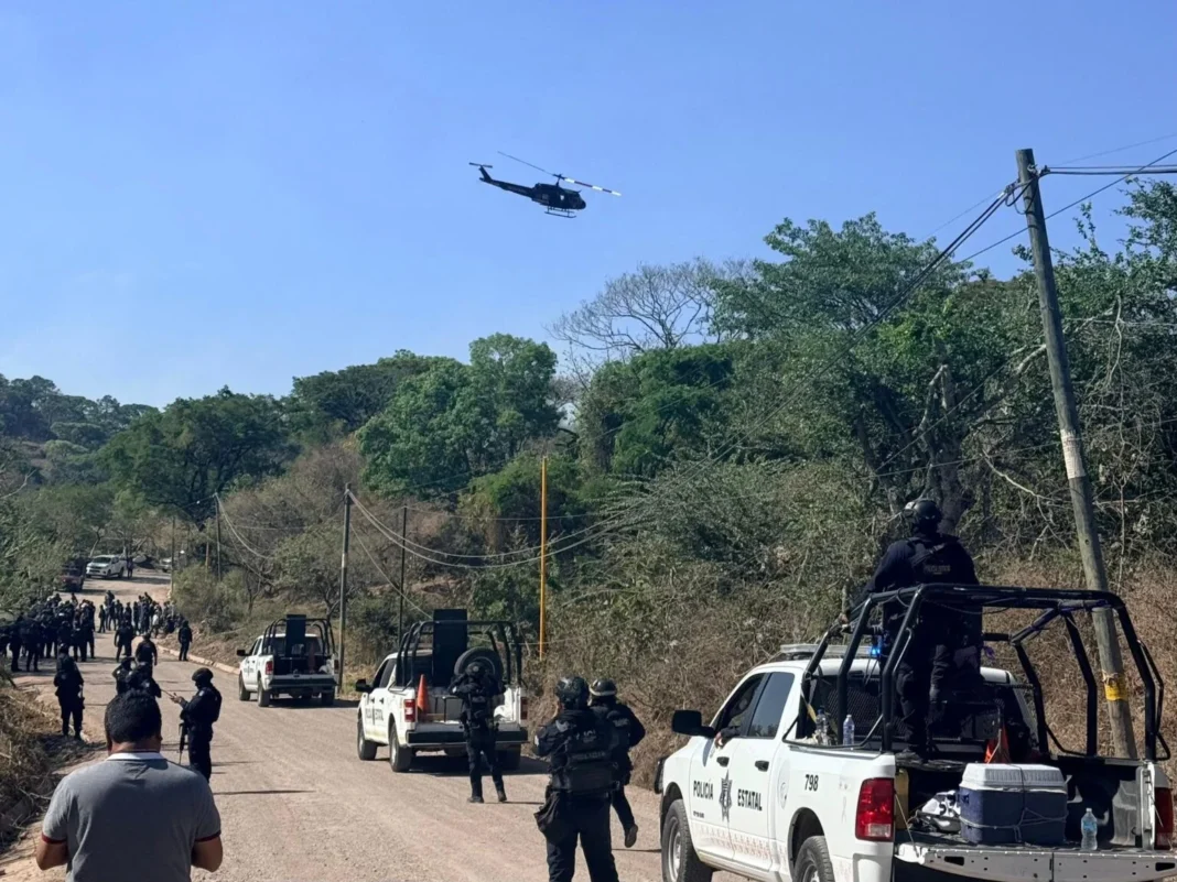 Blindan la Montaña Baja con más de mil elementos