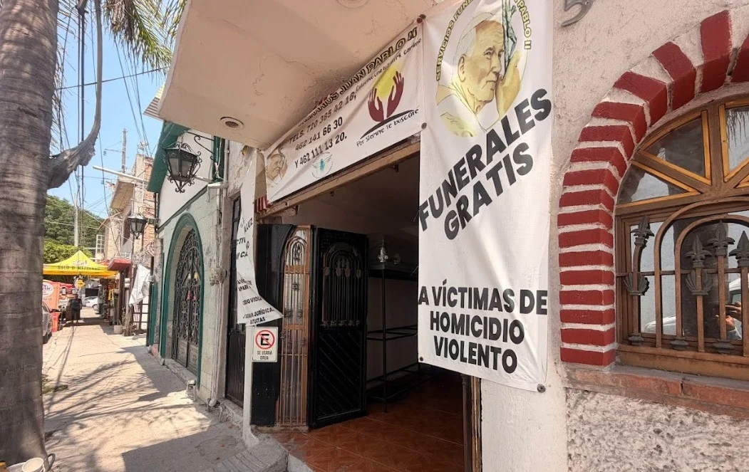 Funerarias en Guanajuato obtienen recursos públicos mediante apoyos a víctimas