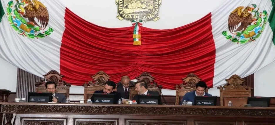 Los diputados de Coahuila se van de campaña sin soltar su cargo