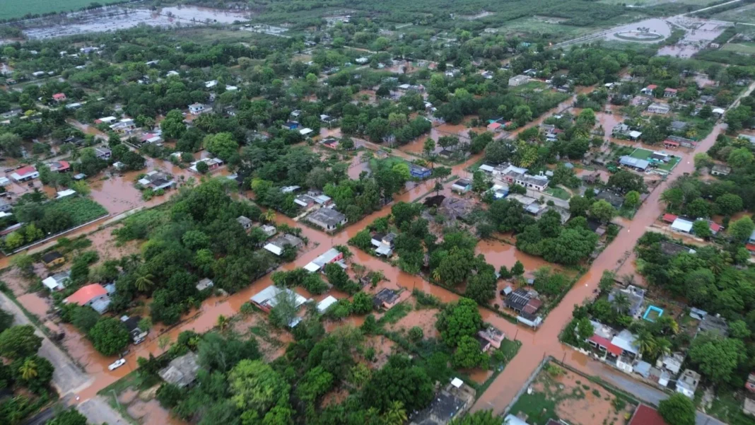 Inundaciones afectan más de 140 viviendas en Campeche y Hopelchén