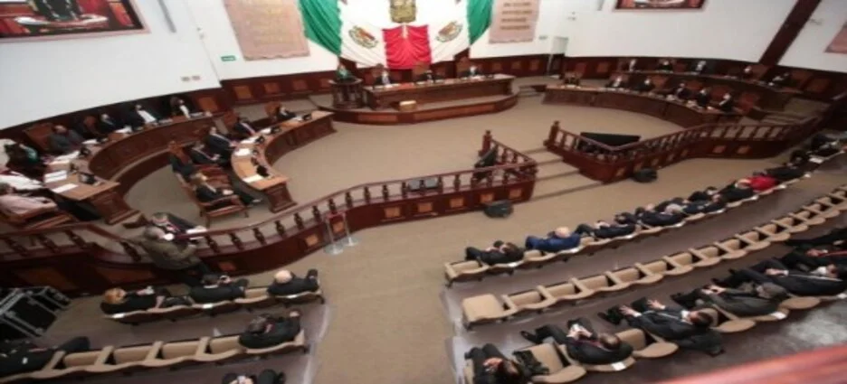 La profesionalización del Congreso del estado de Coahuila un tema relevantes