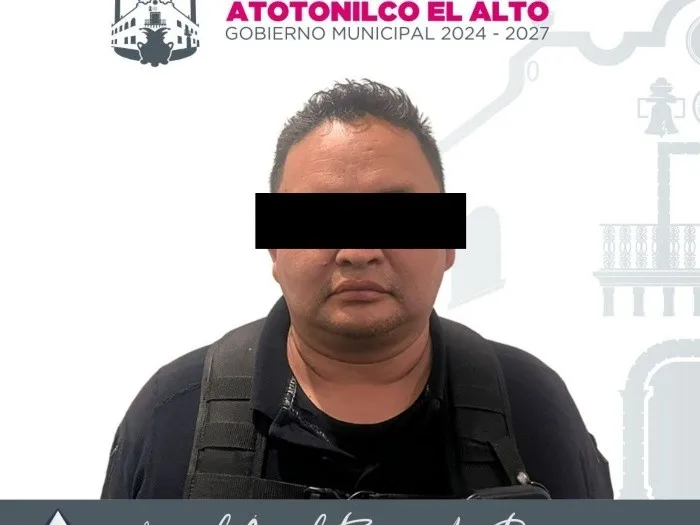Capturan a excomisario de Atotonilco el Alto durante operativo federal
