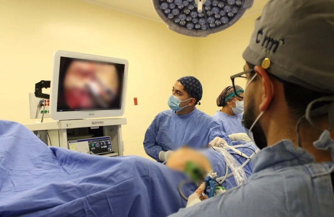 Hospital del IMSS en Querétaro realiza con éxito innovadora cirugía para pacientes con cáncer de mama