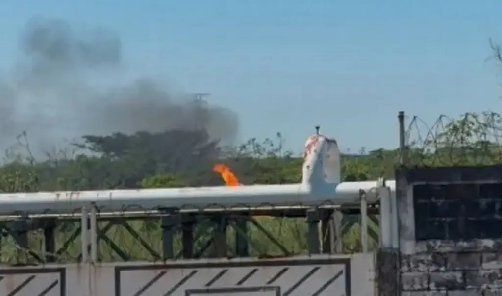 Se incendia interior del Complejo Petroquímico ‘Pajaritos’ de Coatzacoalcos