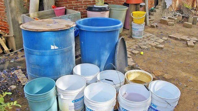 Sin agua, cerca de 30 colonias de Campeche