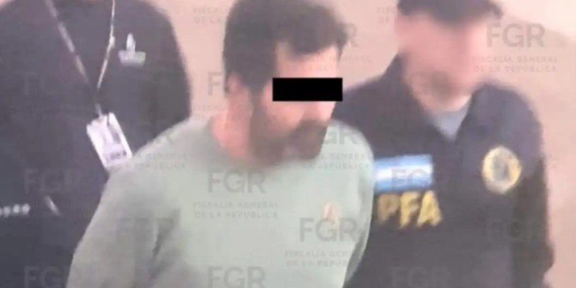 Traslada SEMAR desde Argentina a exfuncionario investigado por huachicol fiscal