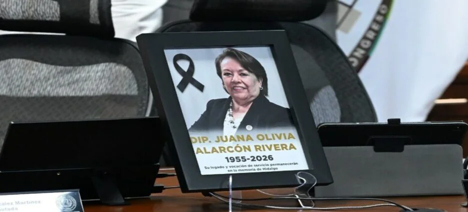Congreso de Hidalgo recuerda trayectoria de la diputada Juana Olivia Alarcón