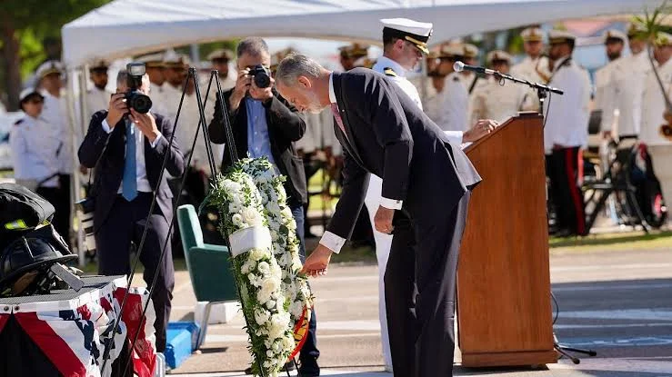 El rey Felipe VI preside en Rota el homenaje por el 25º aniversario de los atentados del 11S
